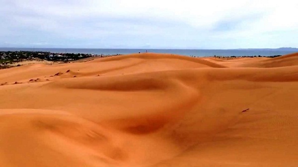 Red Sand Dunes in Mui Ne