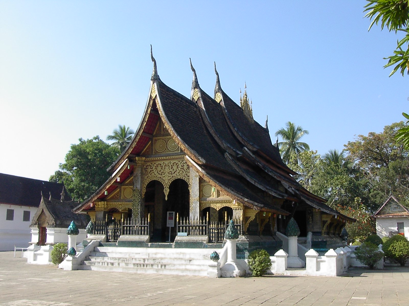 Wat Xieng Thong Temple