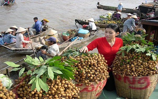  Floating market – a tourist attraction in a Mekong Delta river cruise