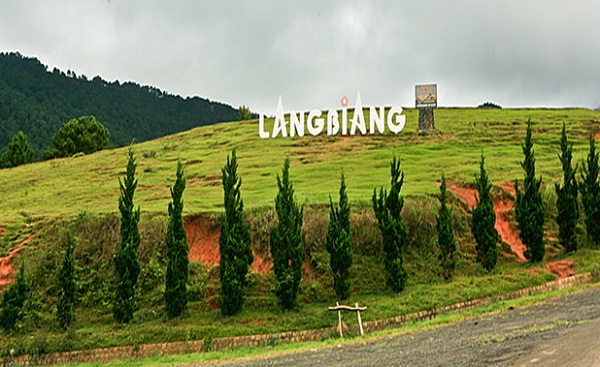 Langbiang Mountain – the roof of Dalat