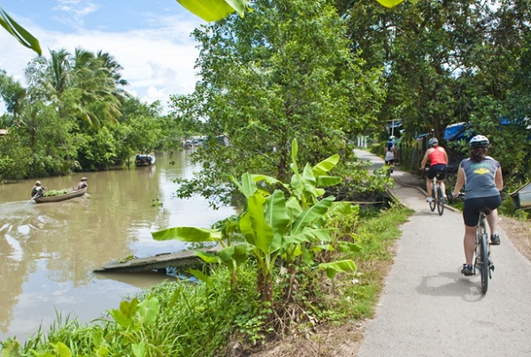 Mekong Delta bike tour is a great way to experience the southern corner of Vietnam