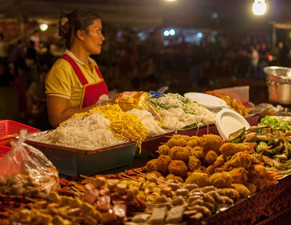 Siem Reap street food evening