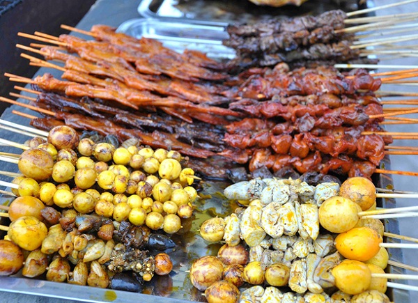 Some kinds of street food in Siem Reap