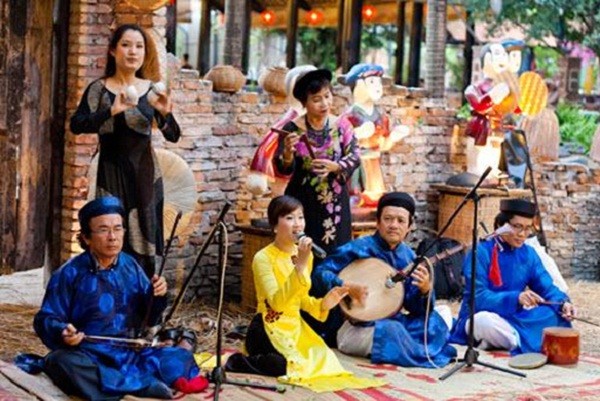 The first “Don Ca Tai Tu” festival
