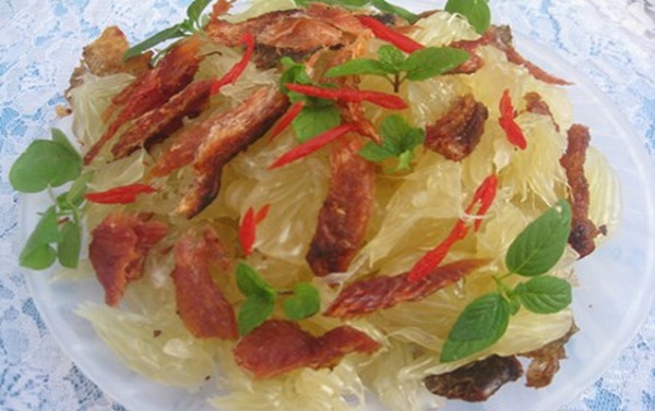 People add some lemon squash, chili and some herbs to get the dish more flavors and also to decorate