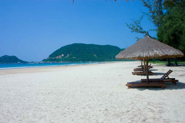 White sand beach
