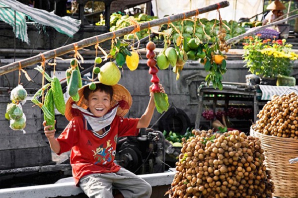 Cai Rang Floating market in Can Tho Province