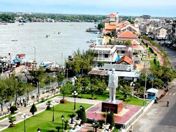 Ninh Kieu Wharf