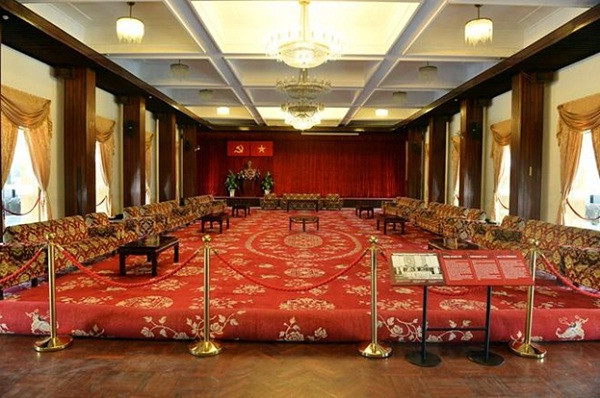 The conference room with the capacity of 500 people