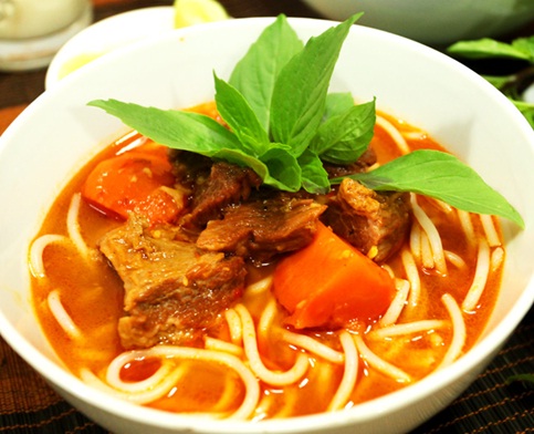 Spicy beef noodle soup