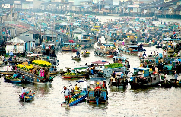 Floating market in Mekong River