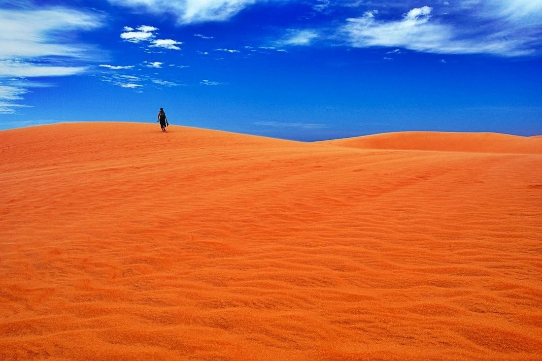 Red sand dunes in Mui Ne 