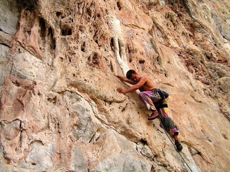 Rock climbing in Vang Vieng