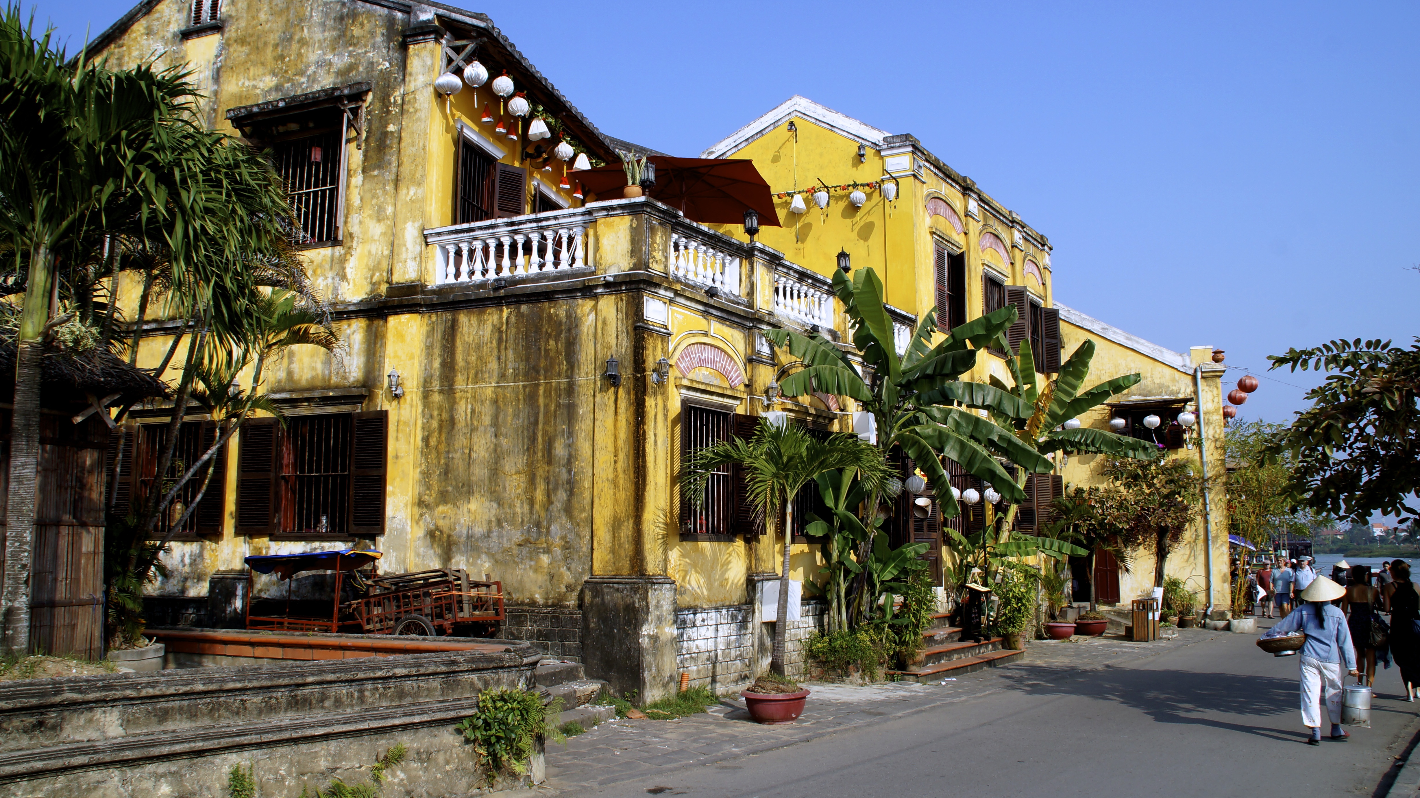 A mosaic of various cultures in Hoi An