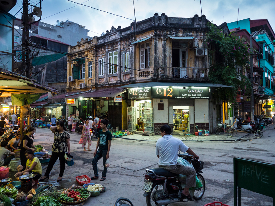 Traditional houses still remain in modern life