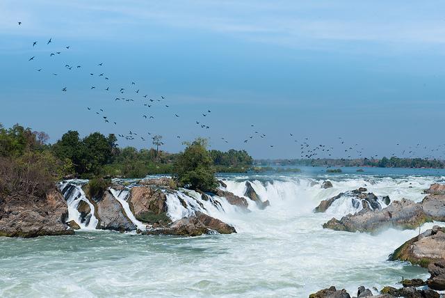 Khone Phapeng waterfall 