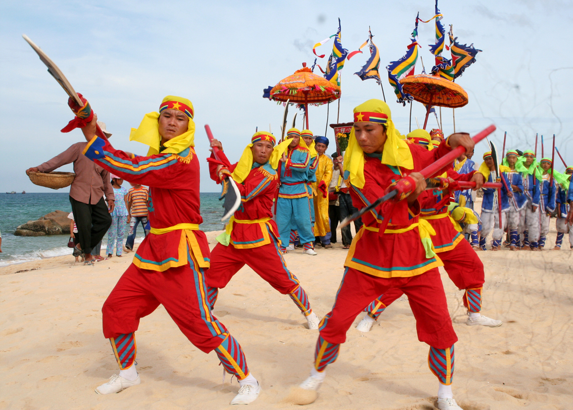 An interesting activity in Cau Ngu festival on Cu Lao Cham