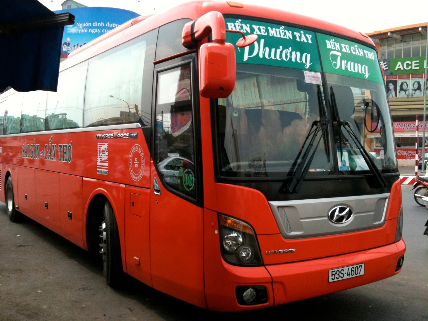 Phuong Trang bus from Ho Chi Minh City to Chau Doc