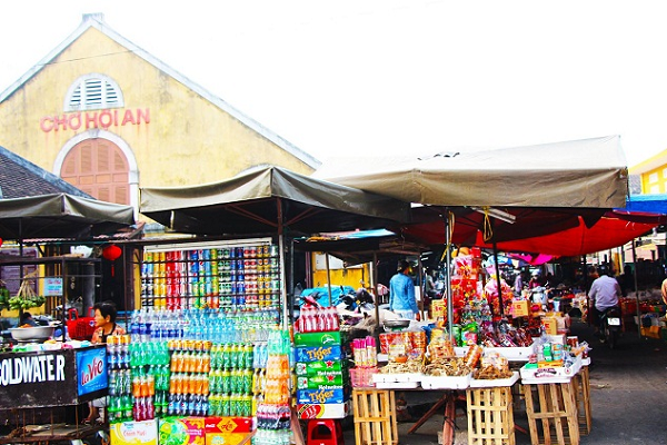 Hoian market