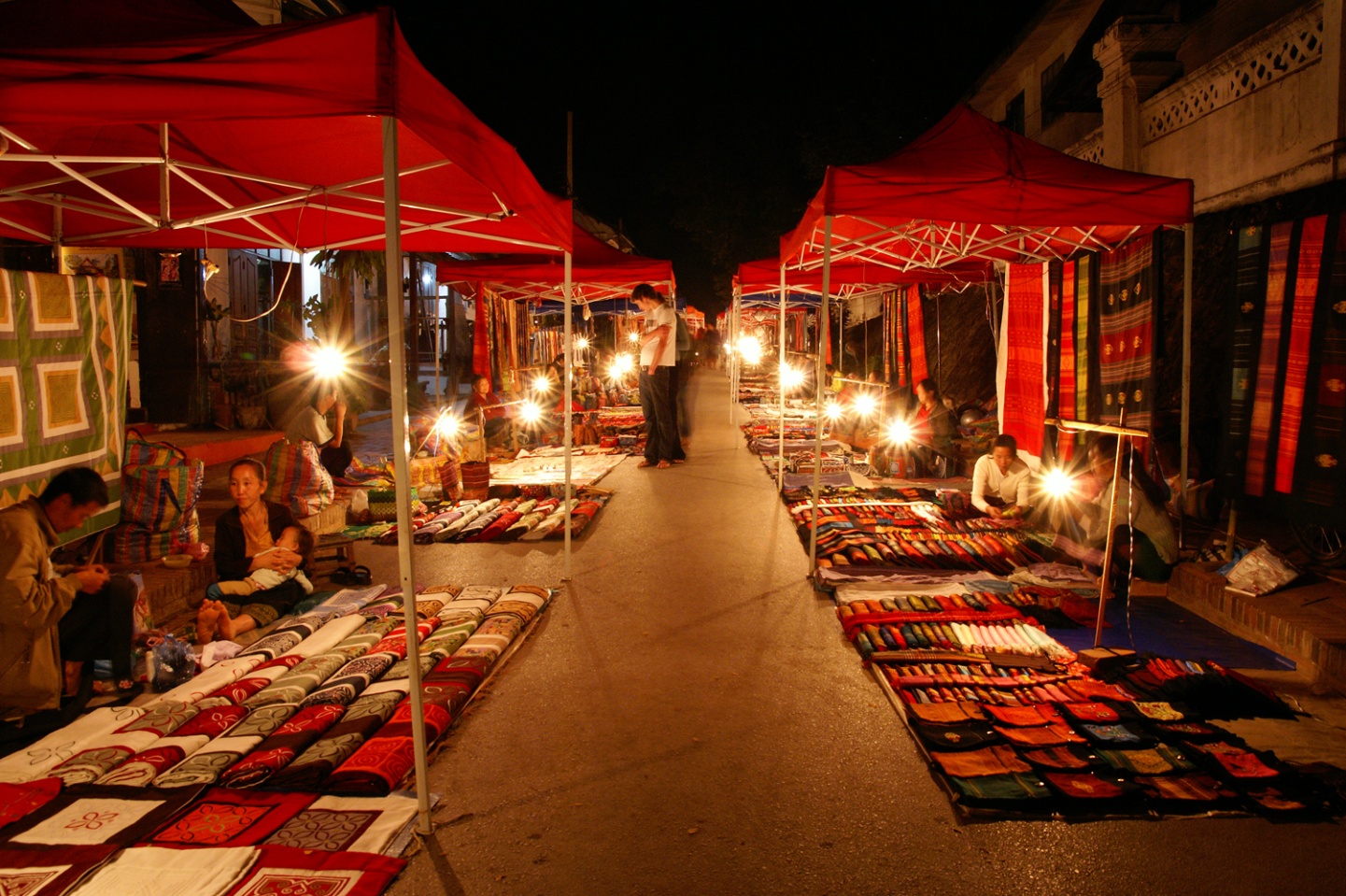 The red-roofed stalls of Vientiane Night Market 