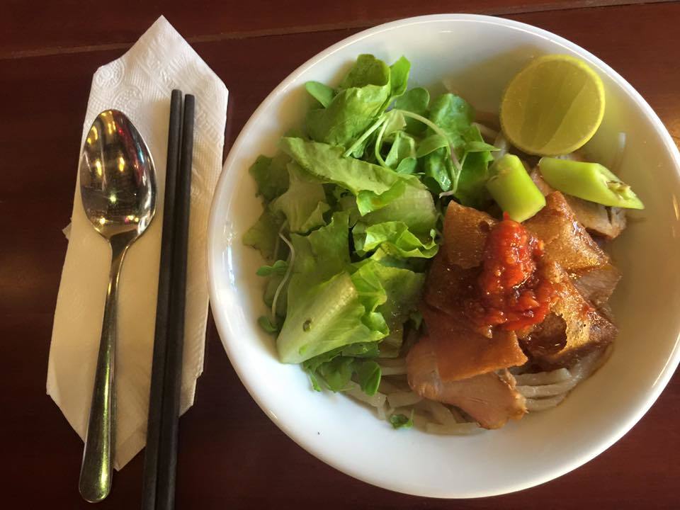 Restaurants and café in Hoian