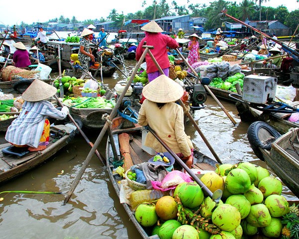 Cai Rang floating market