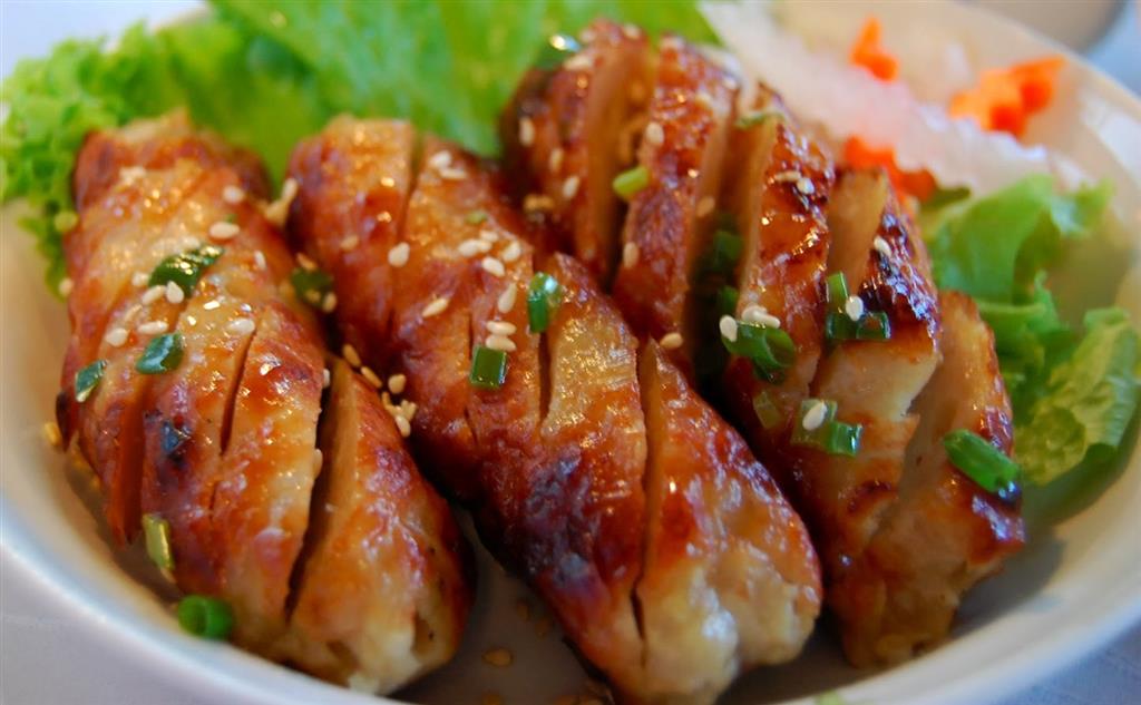 Cai Rang grilled rolls