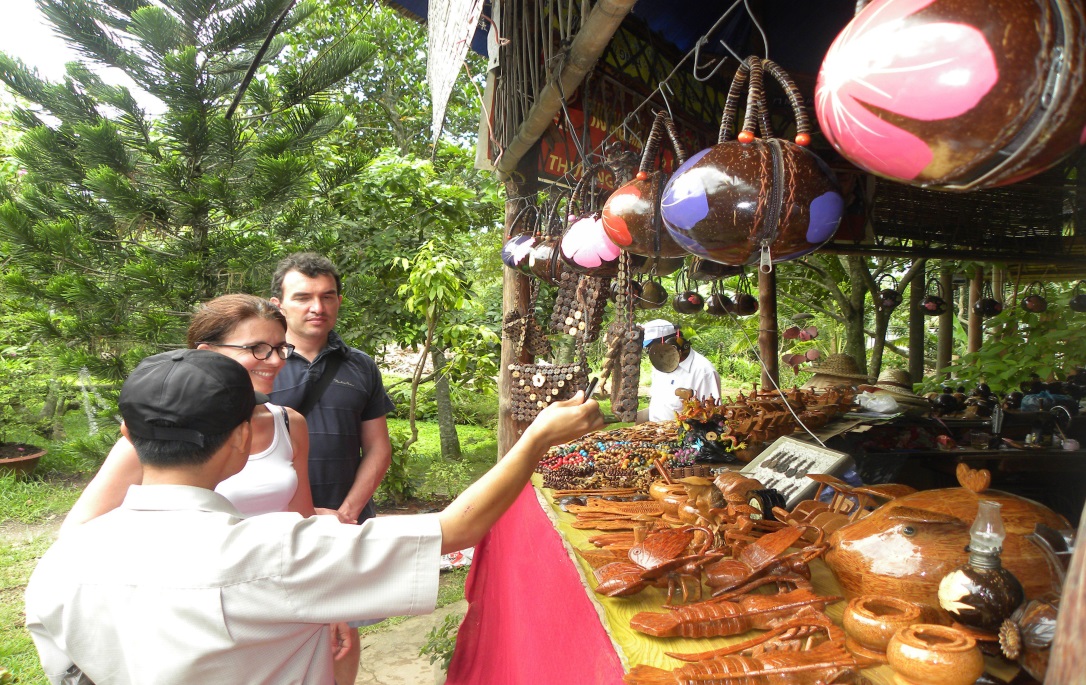 Remember to buy soverneir for your friends and families when traveling to Ben Tre 