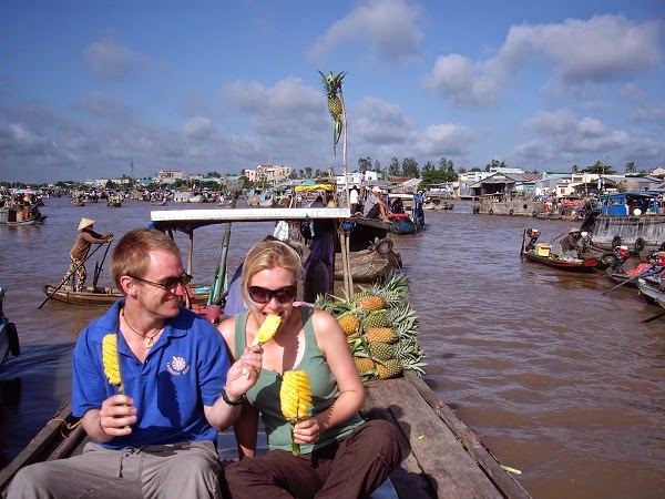 Don’t forget to enjoy tropical fruit here