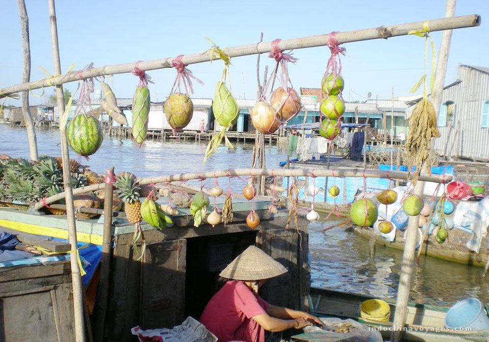 Cai rang floating market