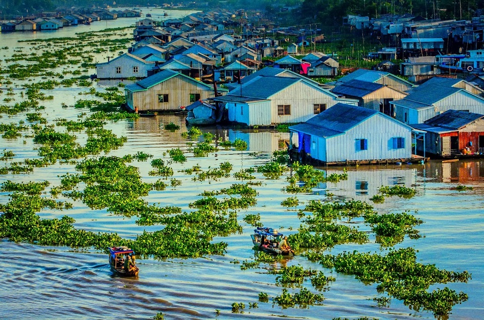 Mekong_delta_tour_vietnam_1