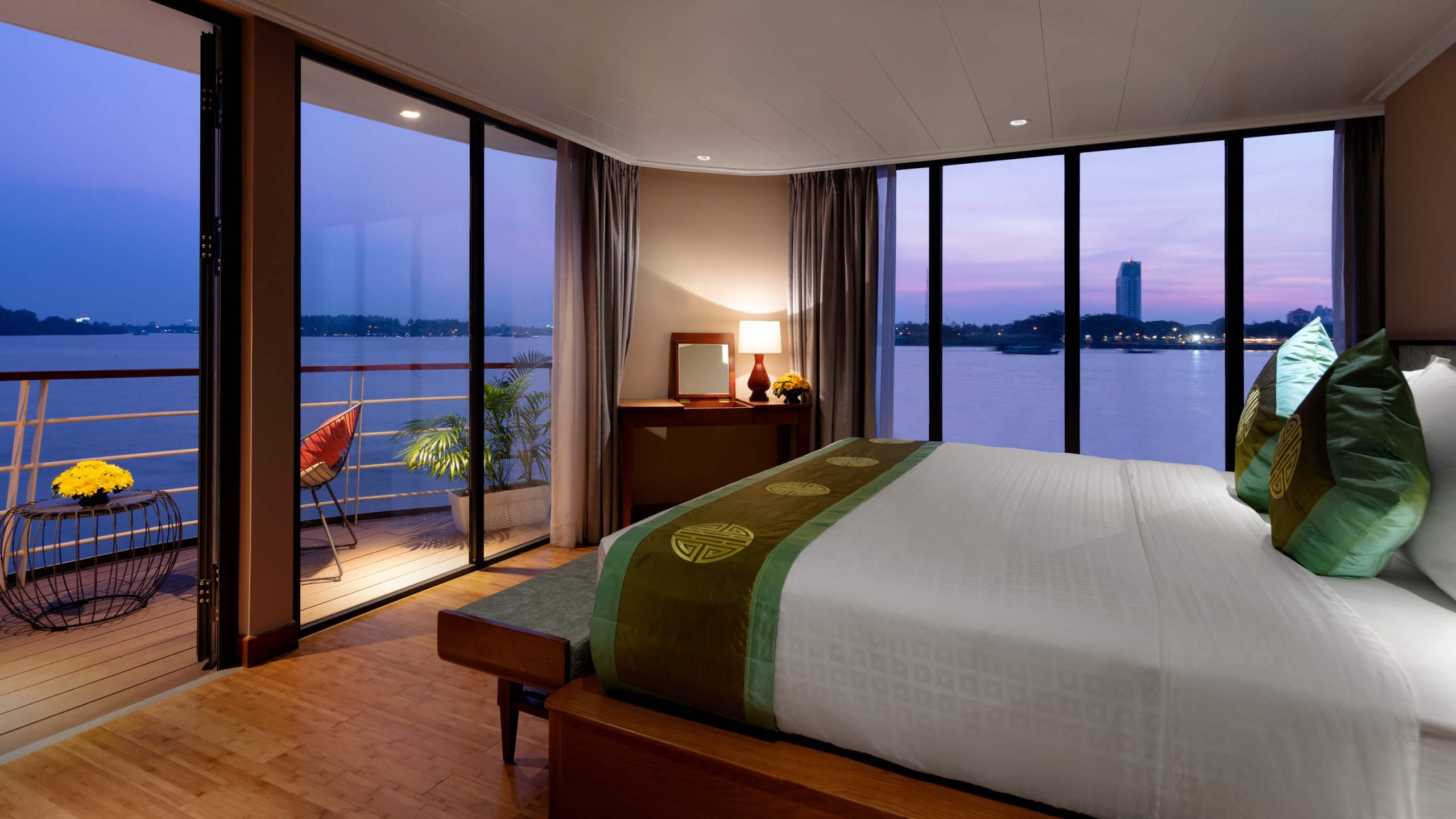 Victoria Mekong Cruise Vip Suite